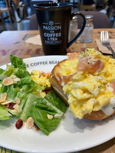 Comentarii opinii despre The Coffee Bean & Tea Leaf