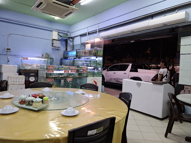 Opinii despre One To Six Seafood Restaurant în Kota Kinabalu - Gastronomi dan perhotelan