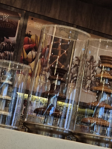 Molten Chocolate Cafe Dataran Pahlawan - Gastronomi dan perhotelan