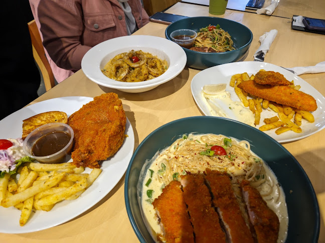 Comentarii opinii despre Tuah Cafe Bangi