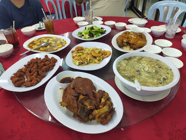 Comentarii opinii despre Restoran Makanan Laut Hong Fu