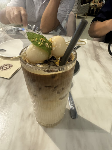 The Coffee Code, Sibu - Gastronomi dan perhotelan