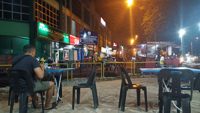 Opinii despre Akram Kuey Teow kerang în Alor Setar - Gastronomi dan perhotelan