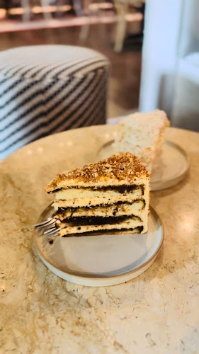 Opinii despre COMMONS by Food Journal Group în Kuching - Gastronomi dan perhotelan