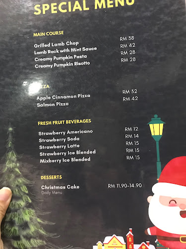 London Cafe & Bistro - Gastronomi dan perhotelan