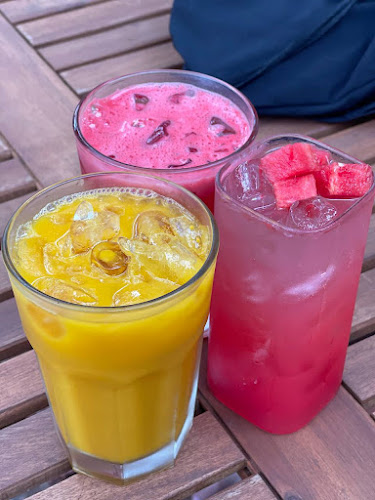 Mangga at the Blue Mansion