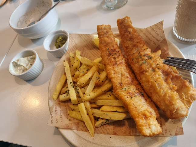 Comentarii opinii despre Breda Cafe