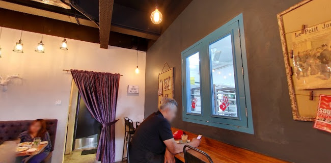 Comentarii opinii despre Frisky Goat Bakery Cafe