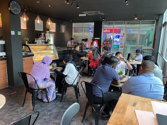 Richiamo Coffee - Larkin Sentral - Gastronomi dan perhotelan