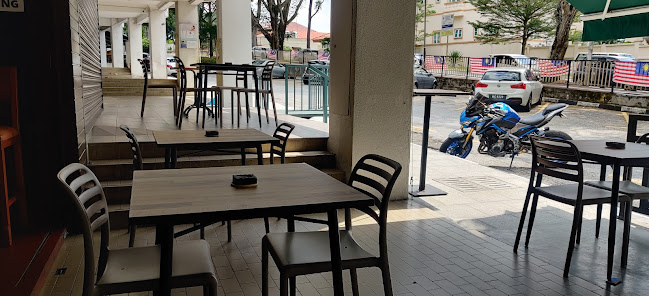 Comentarii opinii despre Sam's Plaza Damansara