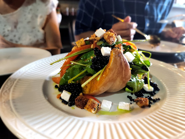 33, Jalan SS 21/56b, Damansara Utama, 47400 Petaling Jaya, Selangor