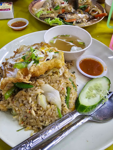 Comentarii opinii despre Medan Selera Dato' Tahwil Azar