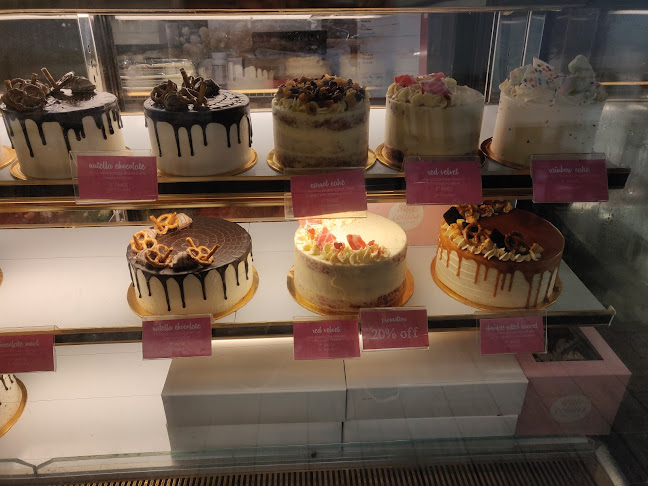 Opinii despre Little Collins cakery & cafe în Kuala Lumpur - Gastronomi dan perhotelan