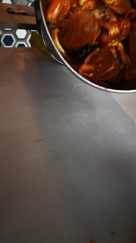 Paper Lobster - Gastronomi dan perhotelan