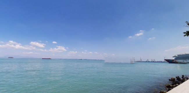 Kompleks Makanan Medan Renong Padang Kota Lama