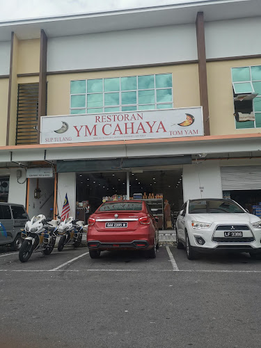 YM Cahaya Restaurant - Gastronomi dan perhotelan