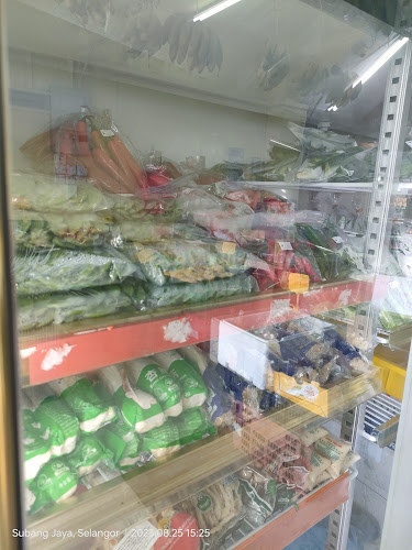 Opinii despre Buah Naga în Subang Jaya - Gastronomi dan perhotelan