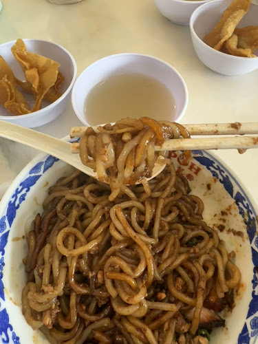 Comentarii opinii despre Yi Poh