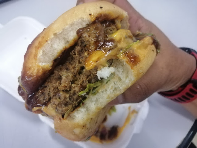 Opinii despre Boom Homemade Burger în Bintulu - Gastronomi dan perhotelan