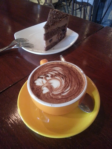 Rekindle - Gastronomi dan perhotelan