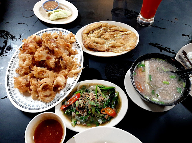 Opinii despre Restoran Lumut Ikan Bakar în Lumut - Gastronomi dan perhotelan