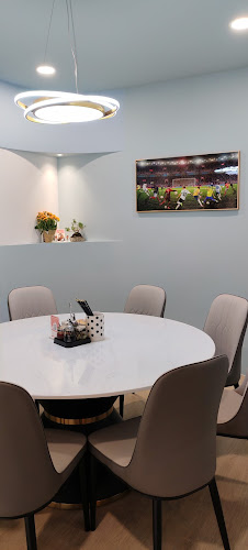 上环粥面家 Sheung Wan Foodie Sdn Bhd - Gastronomi dan perhotelan