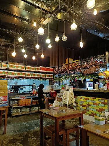 Opinii despre Mia Boat Noodle (Imago) în Kota Kinabalu - Gastronomi dan perhotelan