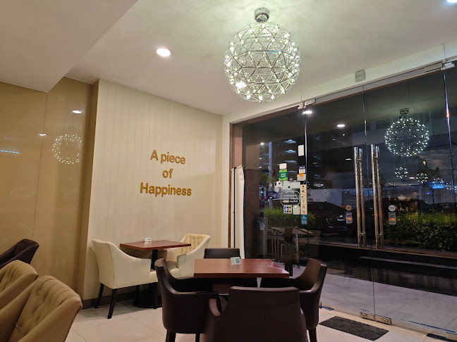 Opinii despre Molten Chocolate Cafe Uptown Damansara în Petaling Jaya - Gastronomi dan perhotelan