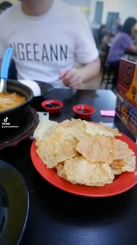 Comentarii opinii despre Kam Long Ah Zai Curry Fish Head