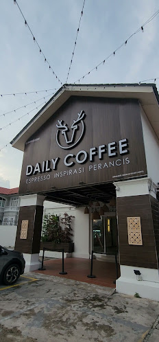Daily Coffee Signature - Gastronomi dan perhotelan