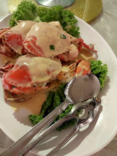 Sri Pantai Ria Seafood Restaurant - Gastronomi dan perhotelan