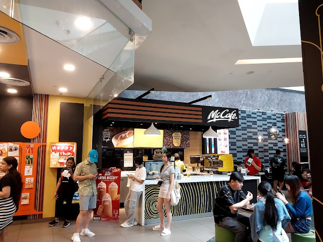 McDonald's - Mid Valley Megamall - Gastronomi dan perhotelan