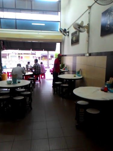 Sungai Lembing Station - Gastronomi dan perhotelan