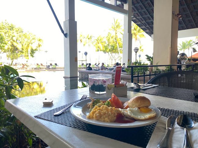 Opinii despre Five Sails în Kota Kinabalu - Gastronomi dan perhotelan