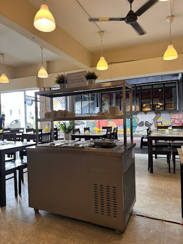 55, Jalan SS 21/1a, Damansara Utama, 47400 Petaling Jaya, Selangor