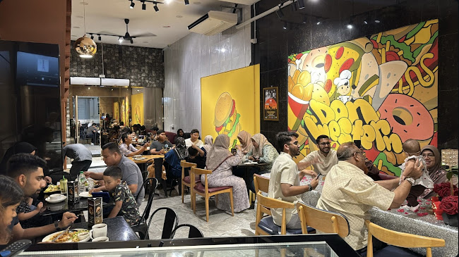 Don Western & Grill Cafe