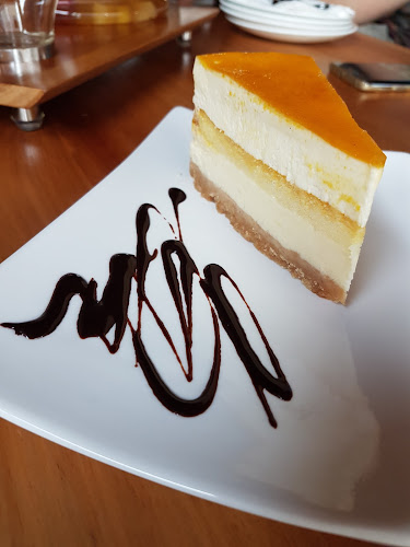 Teak cafe - Gastronomi dan perhotelan