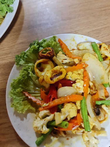 Fauzira Tomyam Seafood - Sitiawan