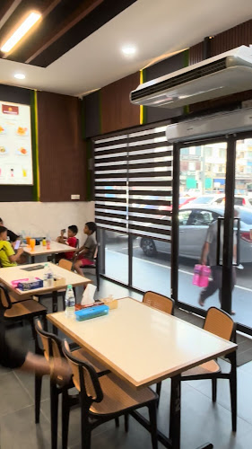 Opinii despre ISLAMIC RESTAURANT & HOTEL în Kota Kinabalu - Gastronomi dan perhotelan