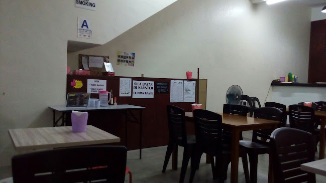 Comentarii opinii despre NASI DAGANG MOK KITER (Kak Pah Nasi Dagang)