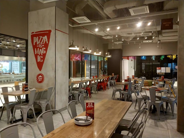 Opinii despre Pizza Hut în Subang Jaya - Gastronomi dan perhotelan