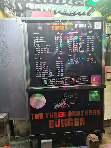 The three brothers burger - George Town