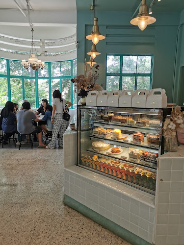 Comentarii opinii despre Mansion 28