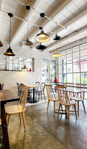 Opinii despre The Replacement - Lodge & Kitchen în Johor Bahru - Gastronomi dan perhotelan