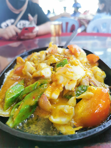 Restoran Seafood Hai Ung • 海运海鲜楼 - Kuala Selangor