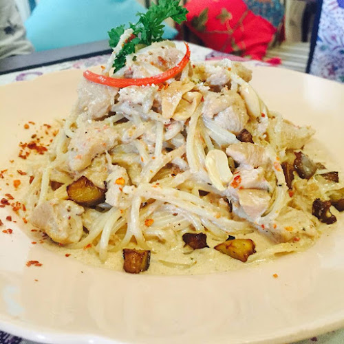 Lagenda House & Cafe - Gastronomi dan perhotelan