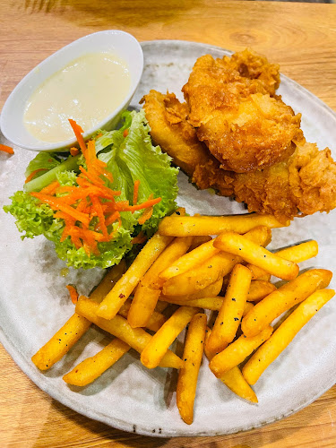 Double Knott Cafe - Gastronomi dan perhotelan