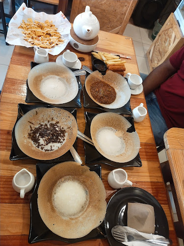 Comentarii opinii despre Golden Appam Corner • Authentic Premium Cafe