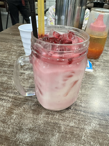 Opinii despre Dayang Sarawak Corner Cafe în Putrajaya - Gastronomi dan perhotelan