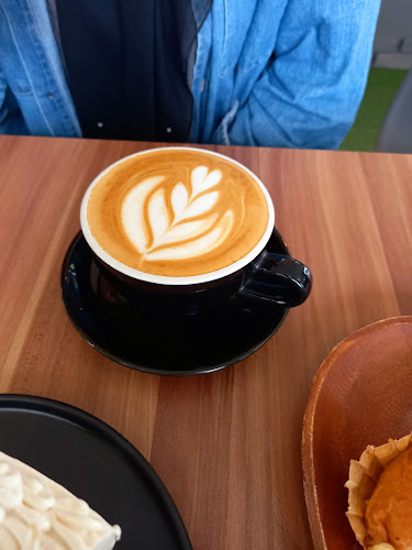 COFFEEHULU - Gastronomi dan perhotelan